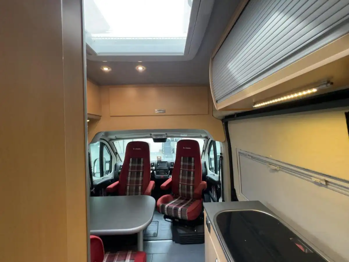 LA STRADA Avanti C  - Ansicht 10